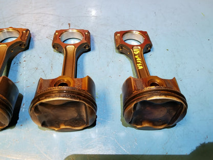 2013 Nissan Versa Piston W/ Connecting Rod 4pcs OEM