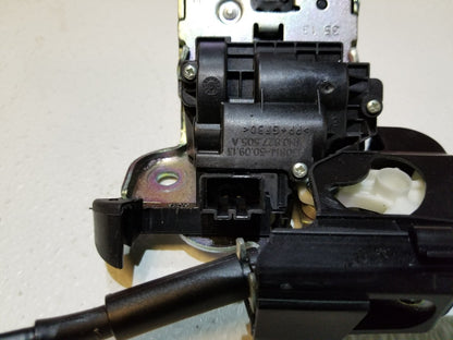 12 13 14 15 Audi A6 Trunk Lid Lock Latch Actuator W/ Cover OEM