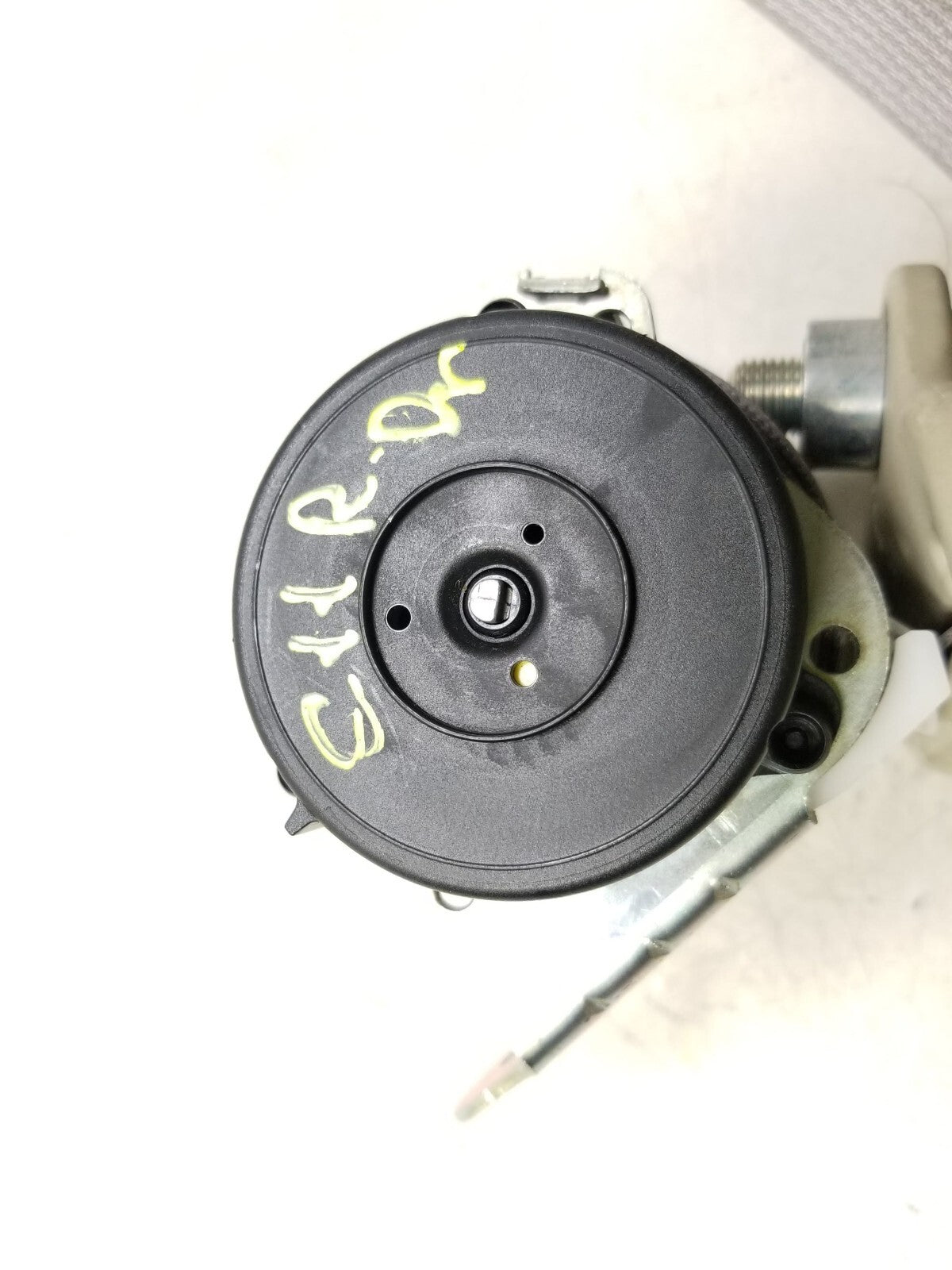 2008 - 2015 Nissan Rogue Rear Seat Belt Retractor 3pcs OEM