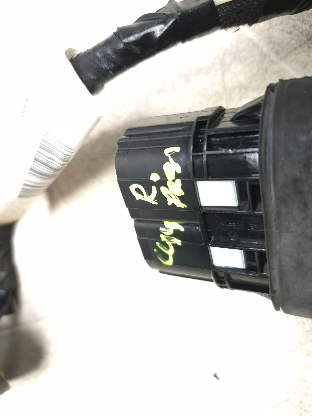 2019 Ford Ecosport Door Wire Wiring Harness Rear Passenger Side Right OEM