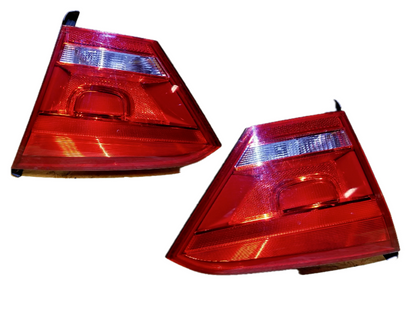 2014 VW Passat Tail Light Left & Right Pair OEM