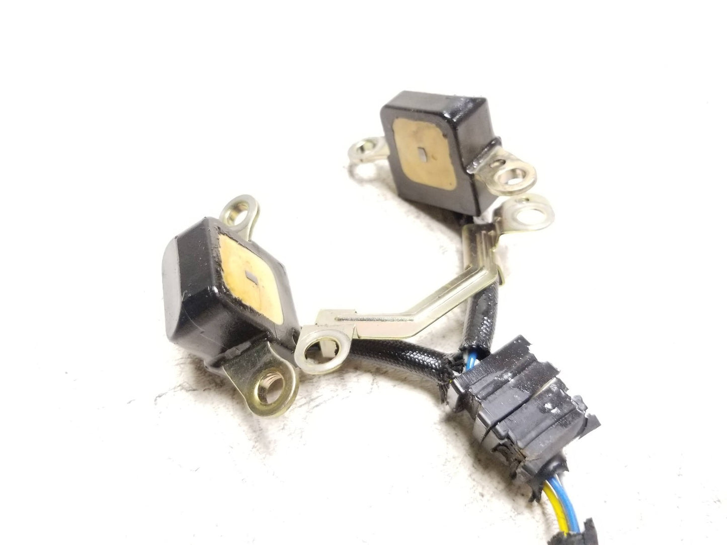 1987 Honda Cbr1000f Hurricane Pulse Generator Pickup Coils  OEM