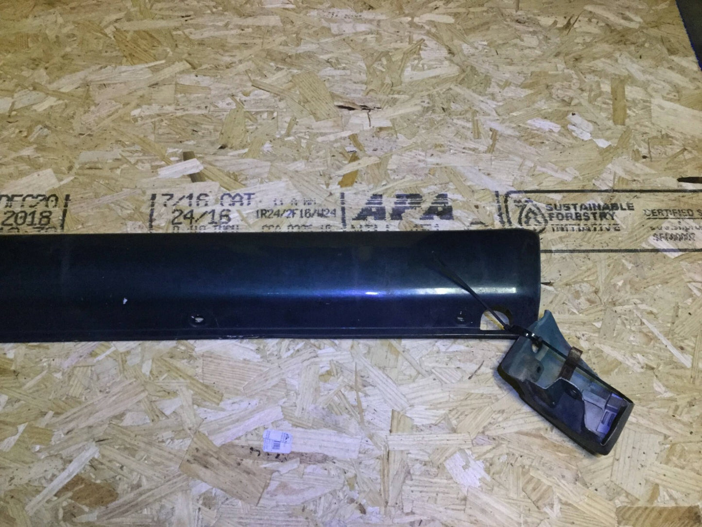 2001 Mercedes Benz W163 Ml320 Skirt Rocker Panel Molding Driver Side OEM