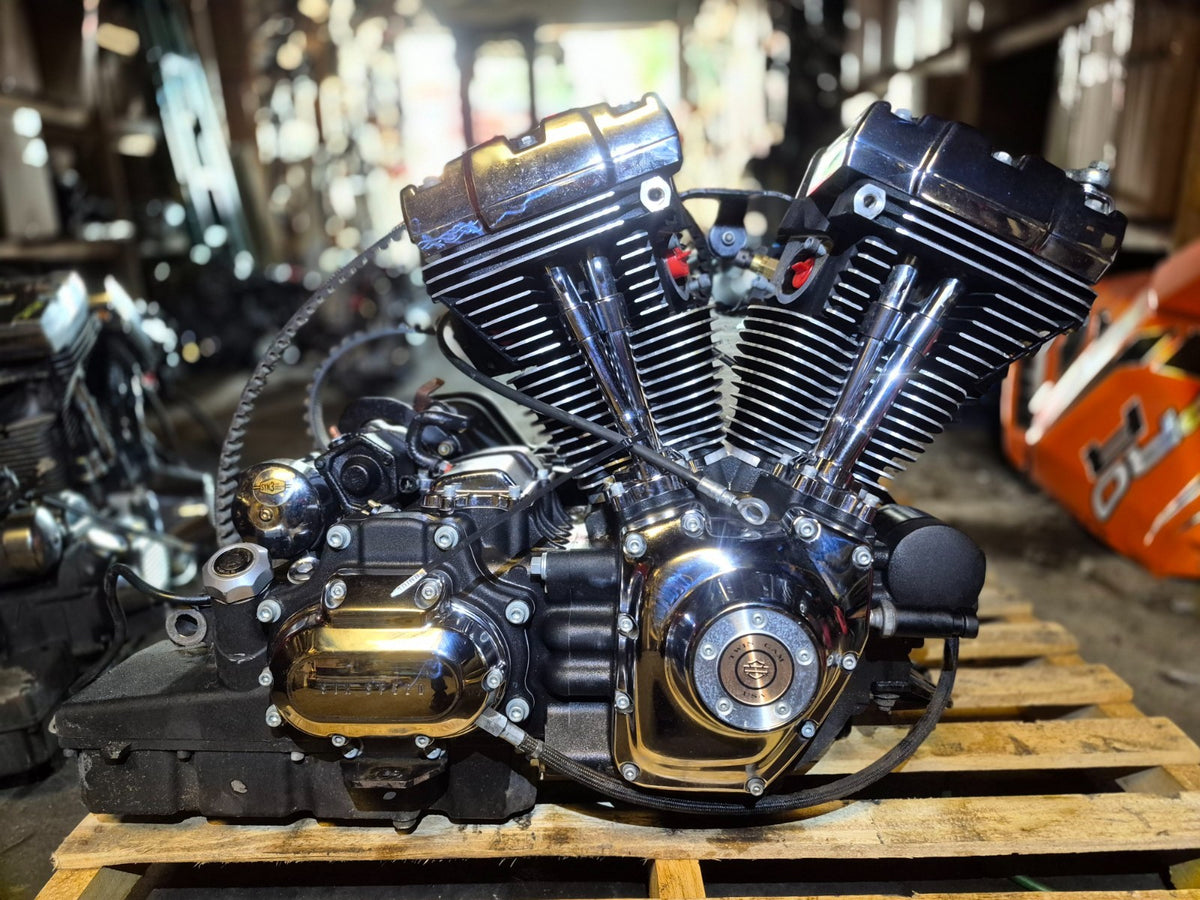 2007-2011 Harley Electra Glide Road King Engine Motor & Transmission Twin Cam 96