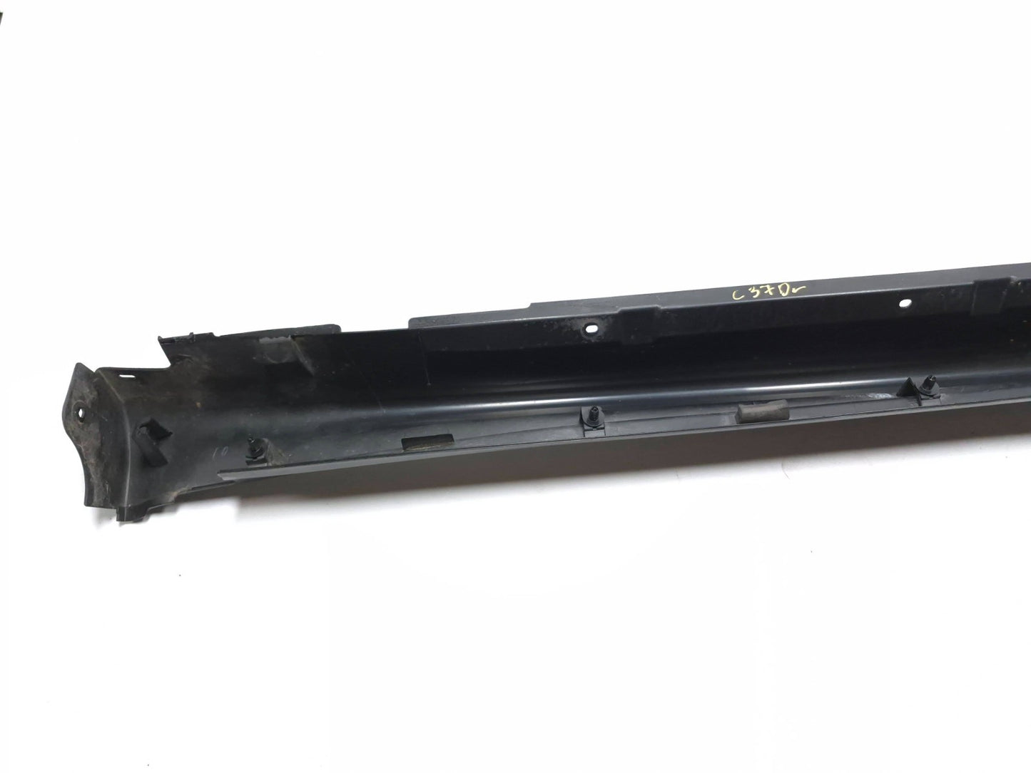 2011 Nissan Juke Rocker Panel Skirt Molding OEM