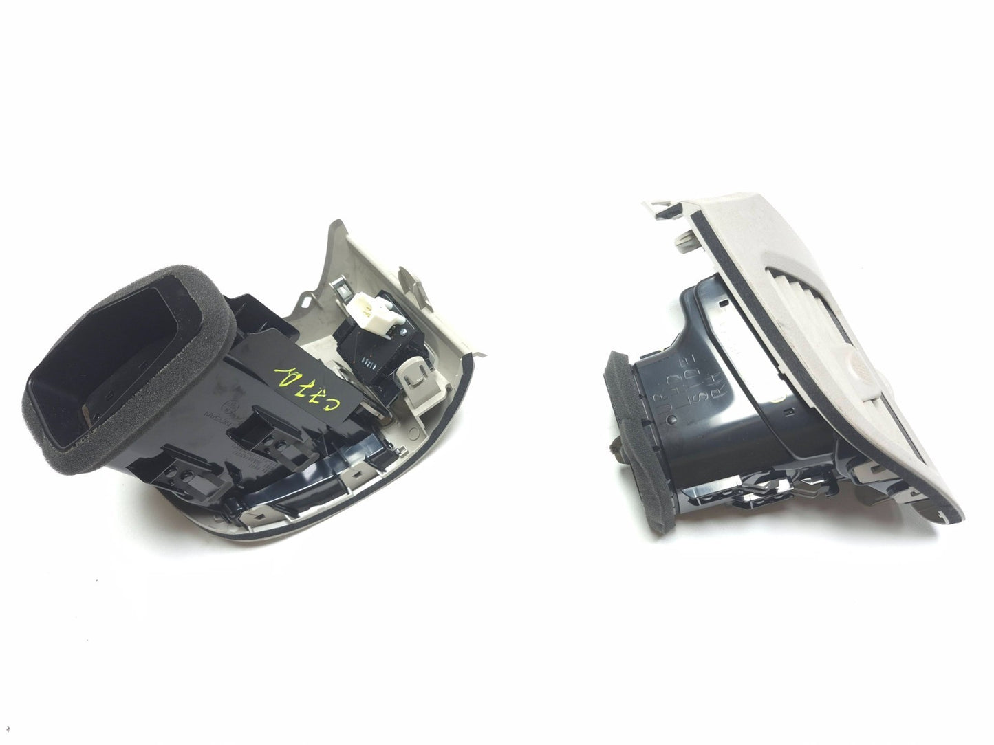 2012 Nissan Leaf Dash Ac Heater Air Vent Left & Right OEM