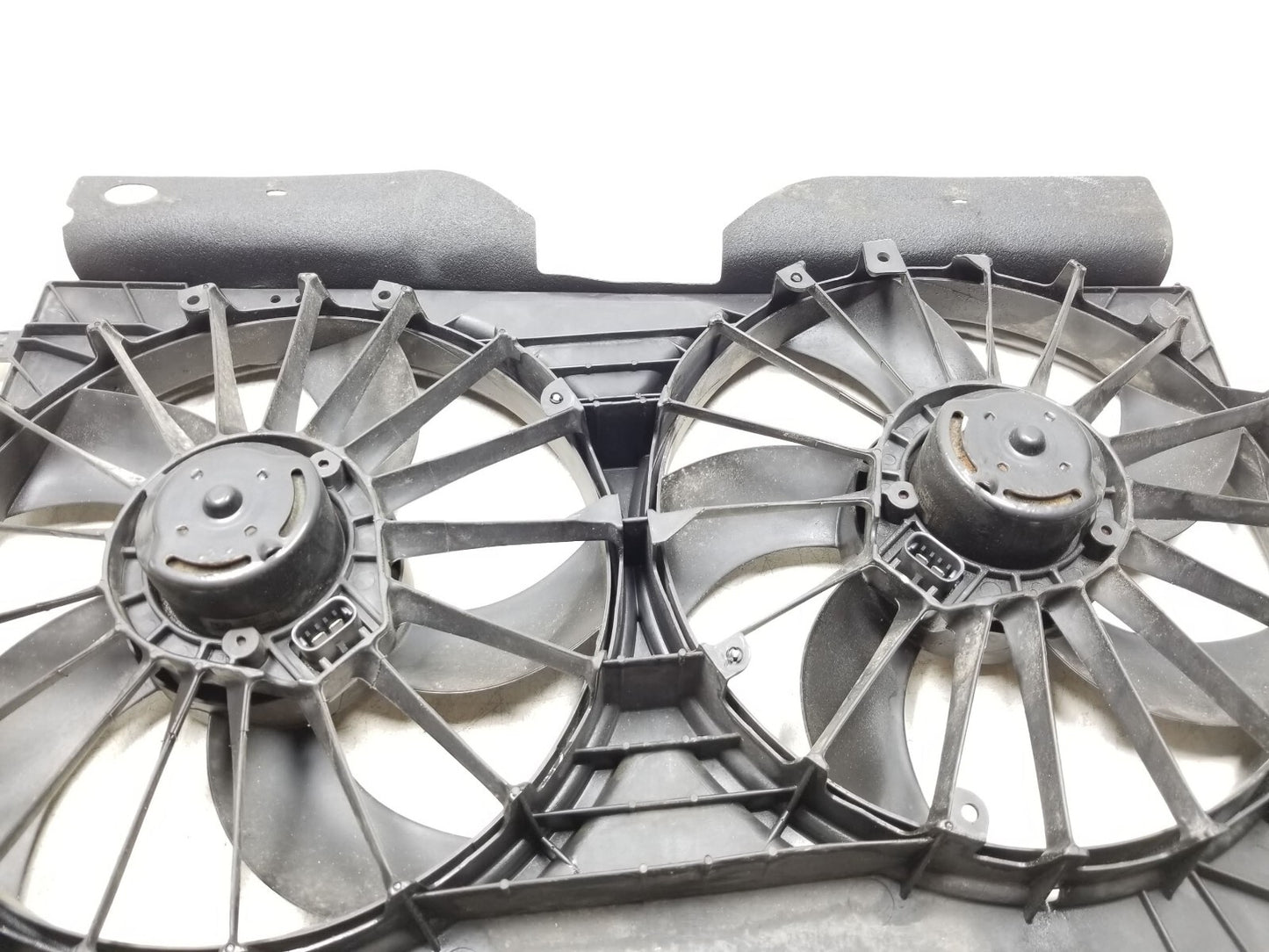 2010 Dodge Caliber Sxt Radiator Cooling Fan Motor Assembly OEM