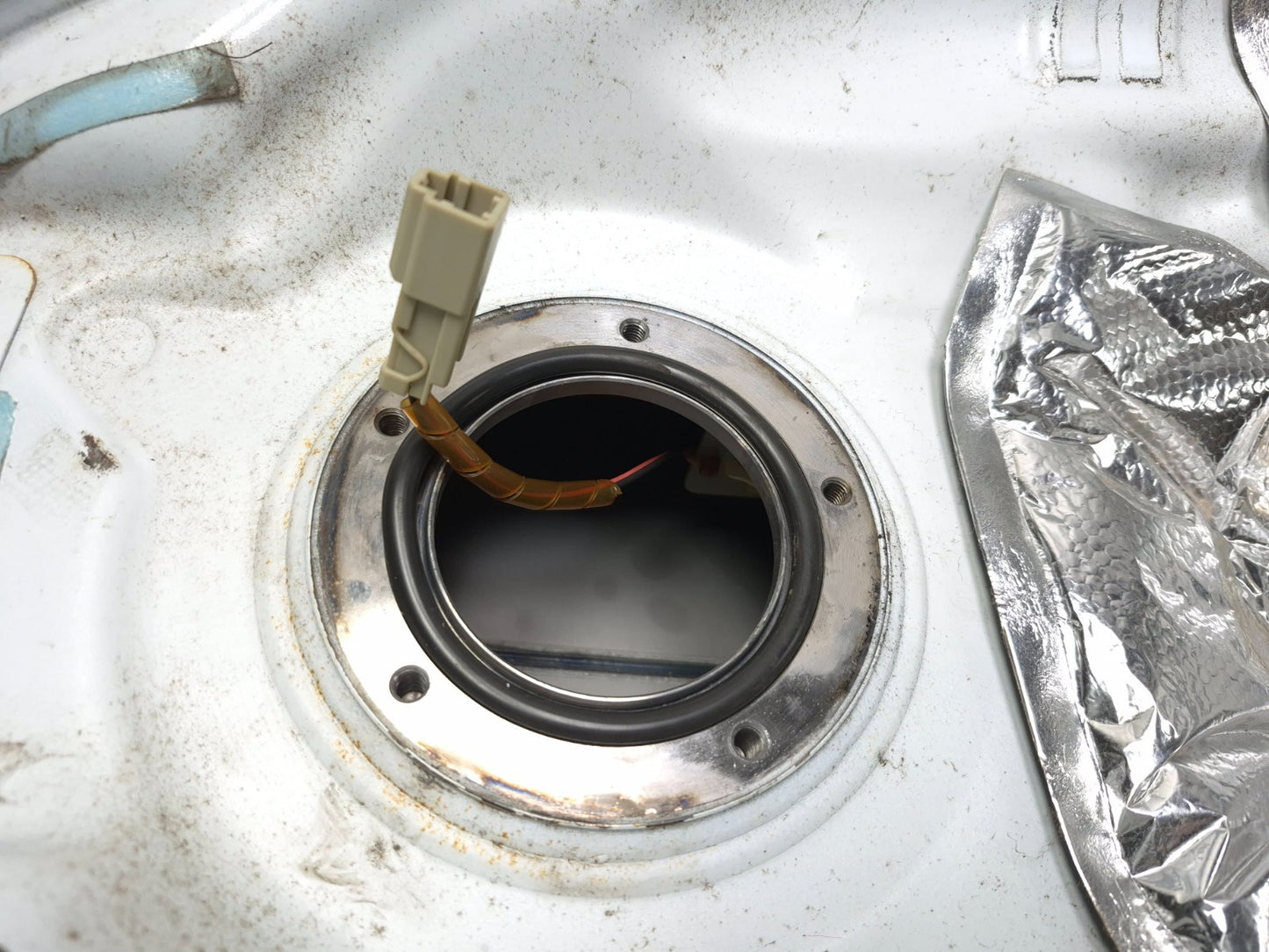 2013 Suzuki Vl800 Boulevard C50 Fuel Tank OEM