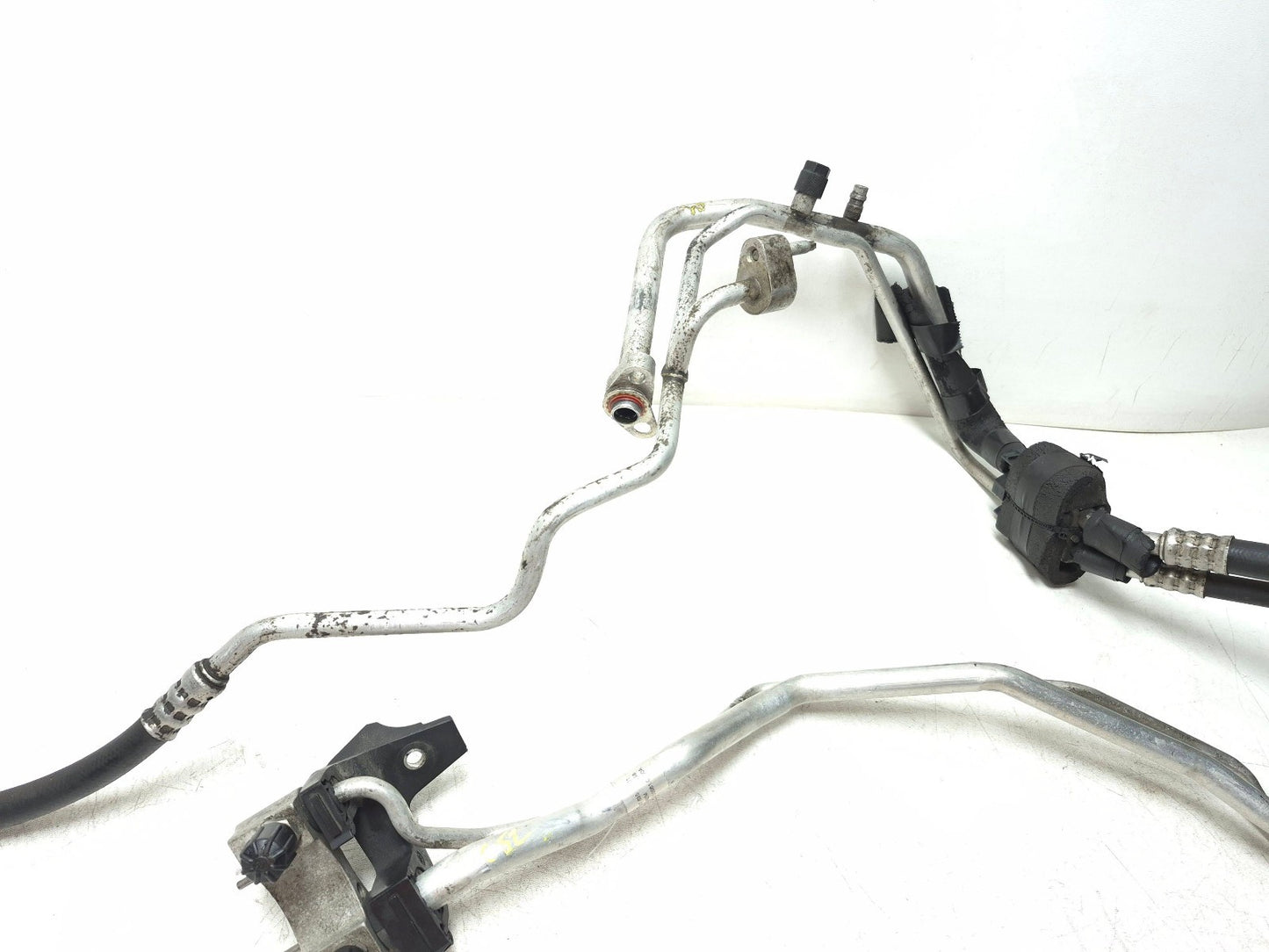 2008 BMW X6 E71 4.4l V8 N63 AC Air Conditioning Hose Pipe Line OEM