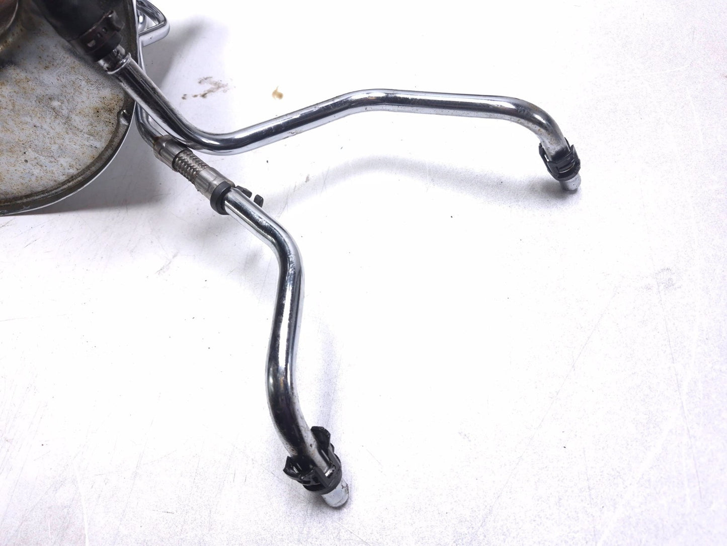 2004 Harley-davidson Softail Flstc Oil Tank W/ Hose Pipe Line OEM