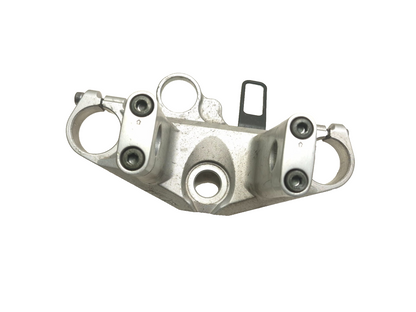 2004 Yamaha Fz6 S Upper Triple Tree OEM