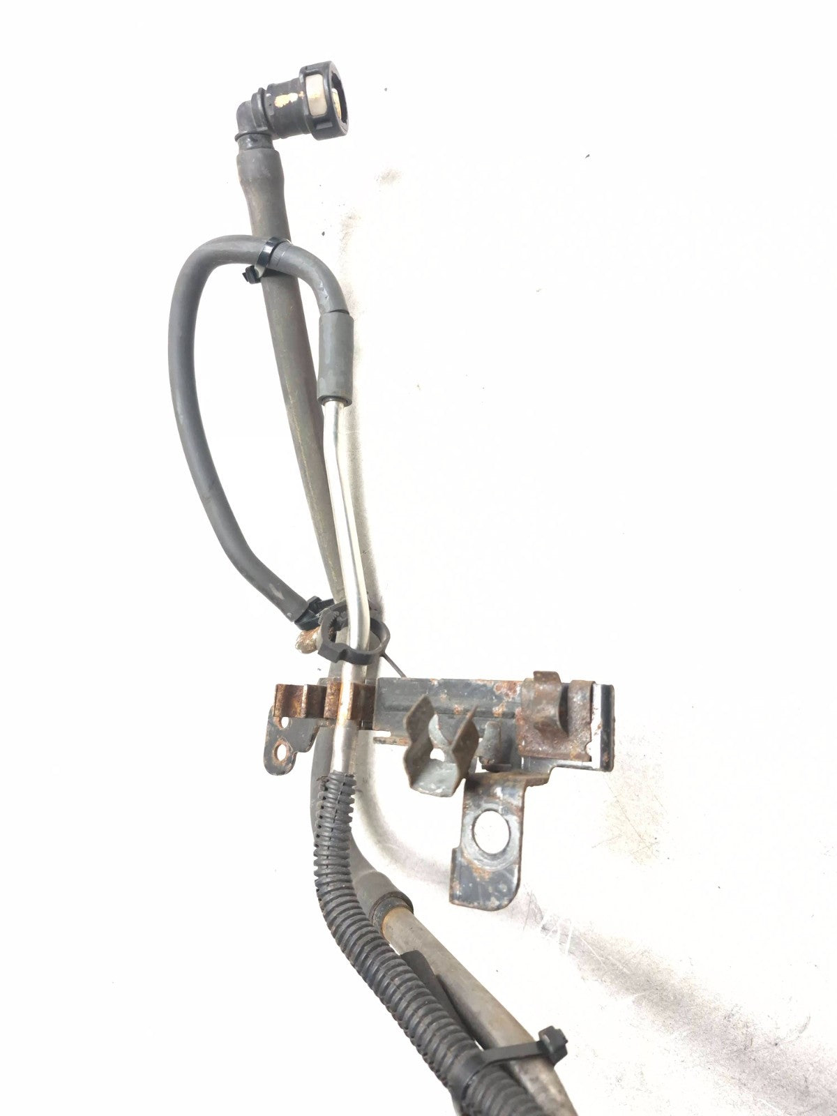 2007 Lincoln Navigator High Pressure Power Steering Hose OEM