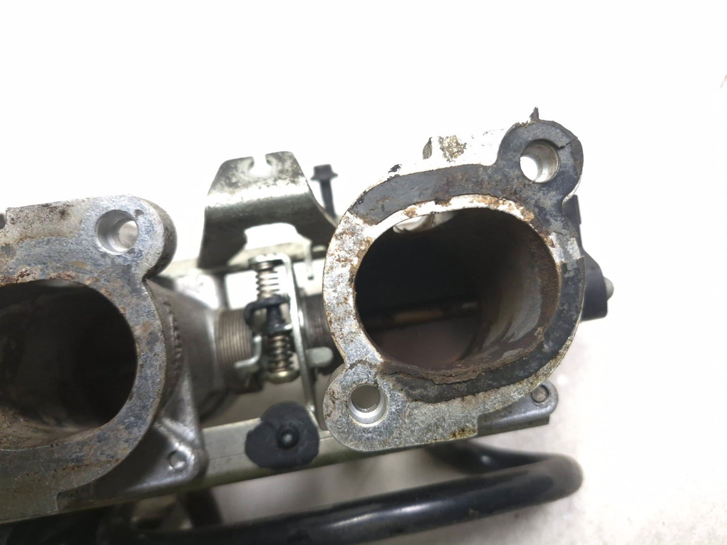 2000 Triumph Sprint St Throttle Body OEM