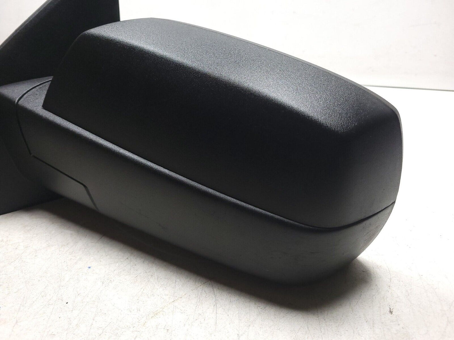 14-19 Chevrolet Silverado 1500 Side View Mirror Driver Left OEM