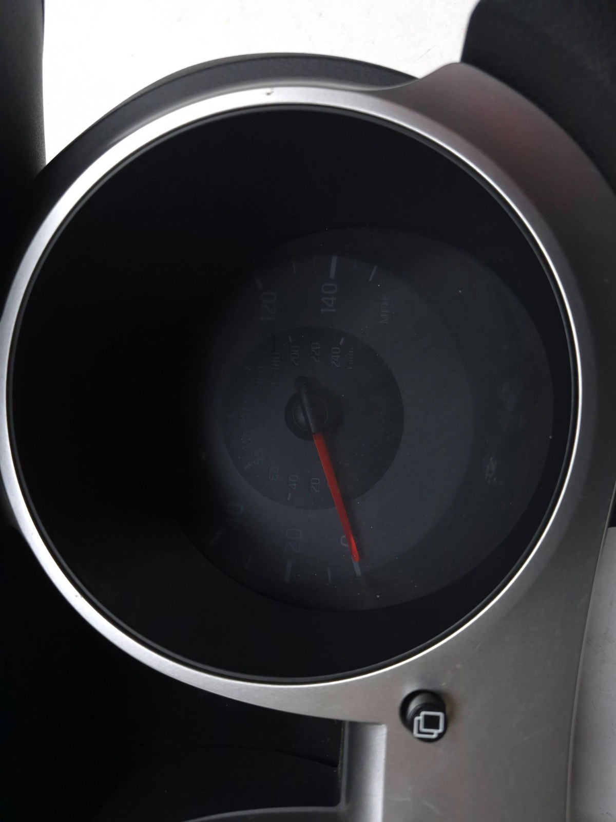 2015 Nissan Juke Speedometer Instrument Panel OEM ☑️