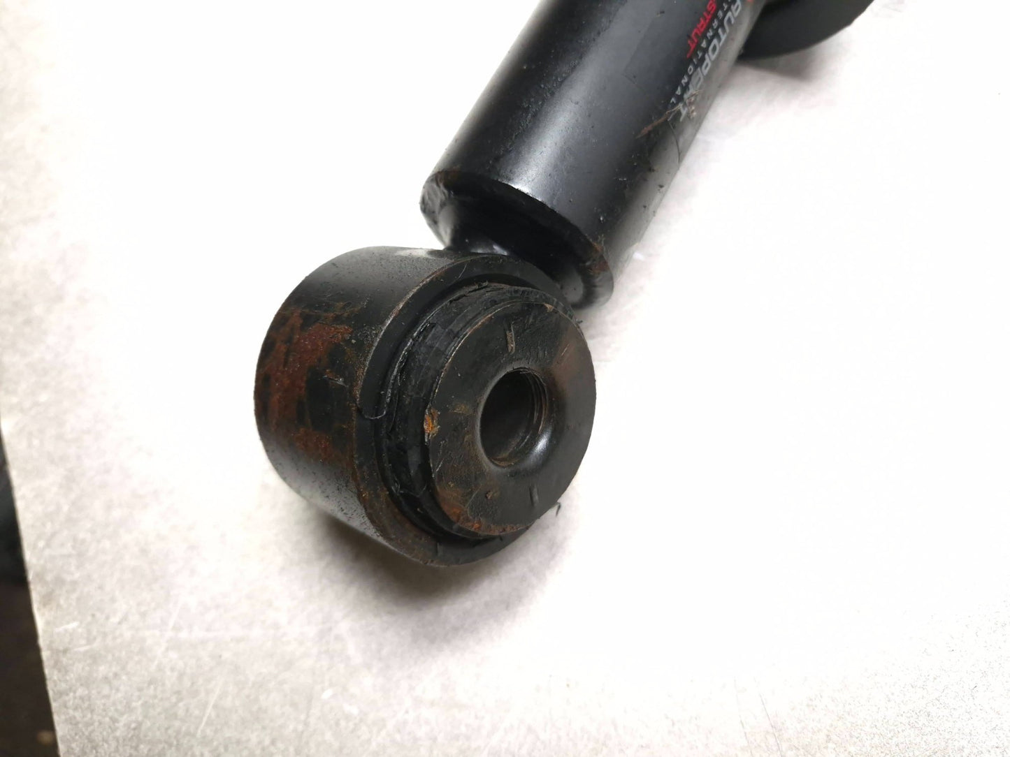 2008 Lincoln Navigator Front Shock Strut Absorber Left & Right OEM