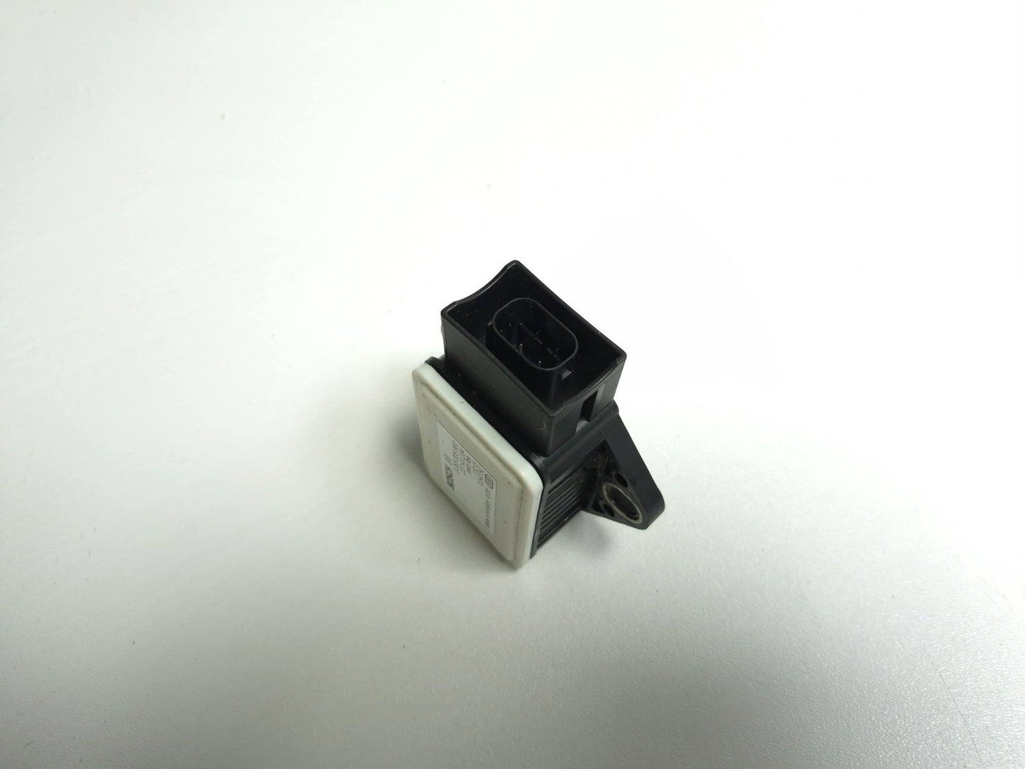 2013 Cadillac Escalade Esv Yaw Rate Sensor Module OEM