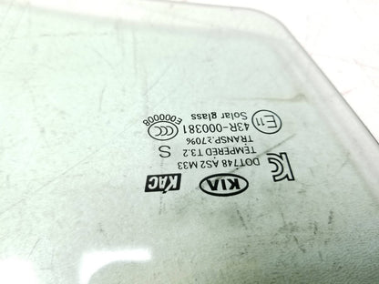 2014 - 2019 Kia Soul Door Window Glass Front Passenger Side Right OEM