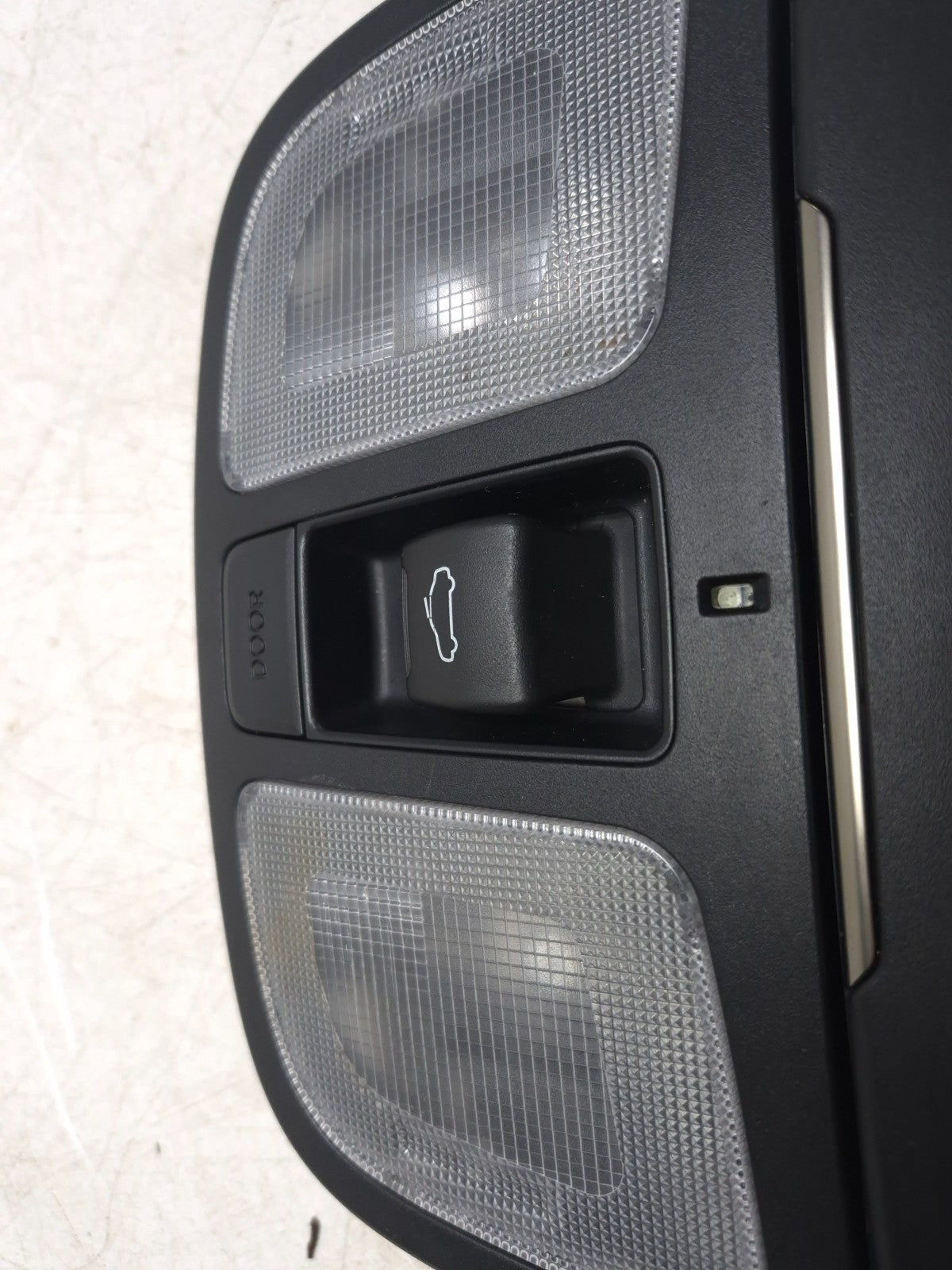 2013 Hyundai Genesis Interior Overhead Reading Map Dome Light OEM