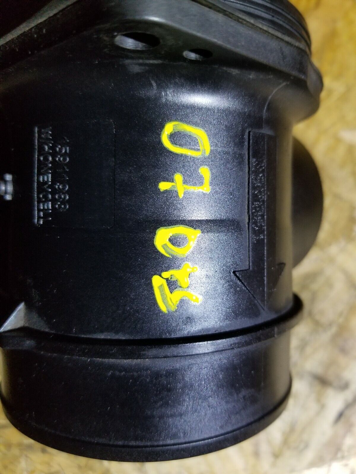 06 07 08 09 10 11 Cadillac DTS Air Flow Maf Sensor 15911983 OEM