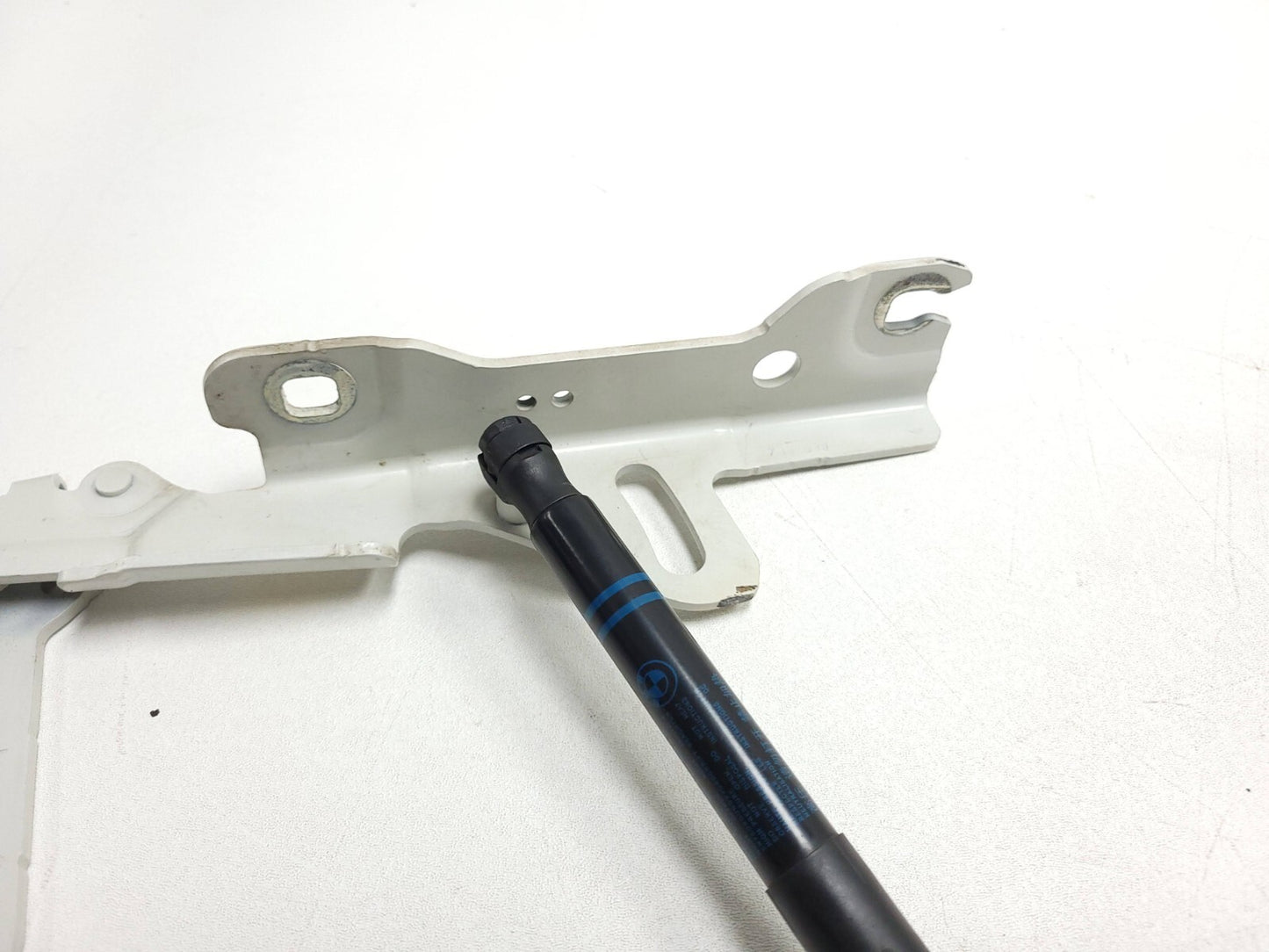 13-18 BMW 330xi F30 Hood Hinge Left & Right Pair OEM ✅ 76k Miles