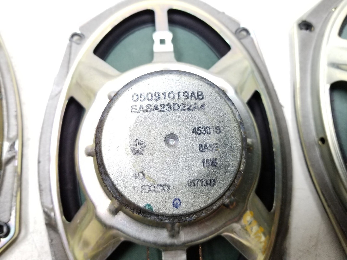 2013 Chrysler 200 Audio Speaker 5pcs OEM