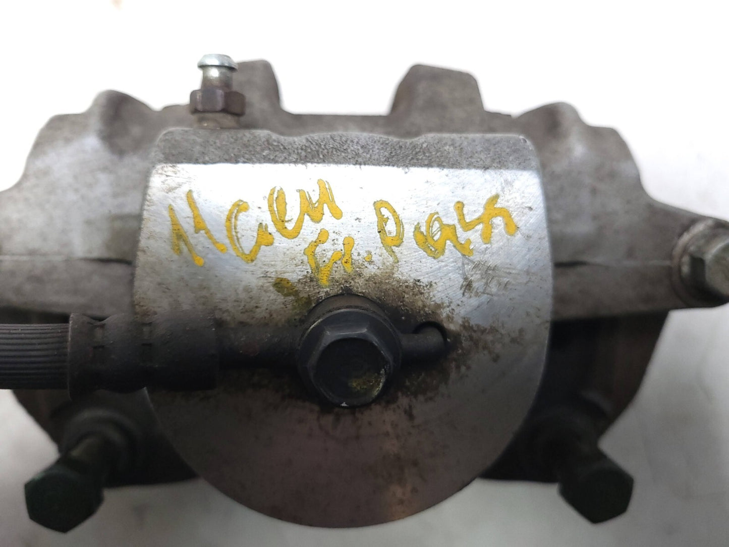 2011 Hyundai Genesis Coupe Brake Caliper Front Left & Right Pair OEM