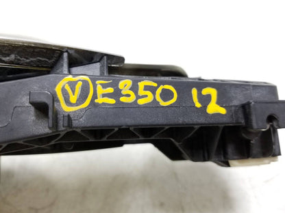 10-13 Mercedes W212 E350 E500 Exterior Door Handle Rear Passenger Side Right OEM