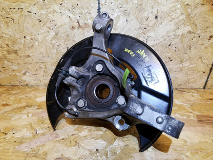 2014 Buick Regal Front Spindle Knuckle Wheel Hub Driver Side Left OEM