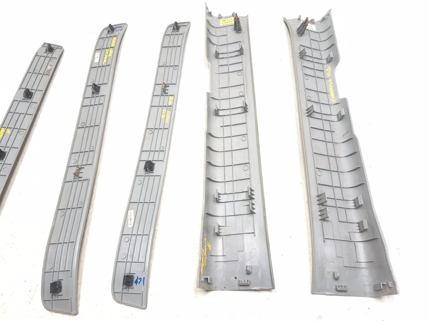 2011 Hyundai Veracruz Door Sill Scuff Plate Trim 8pcs OEM