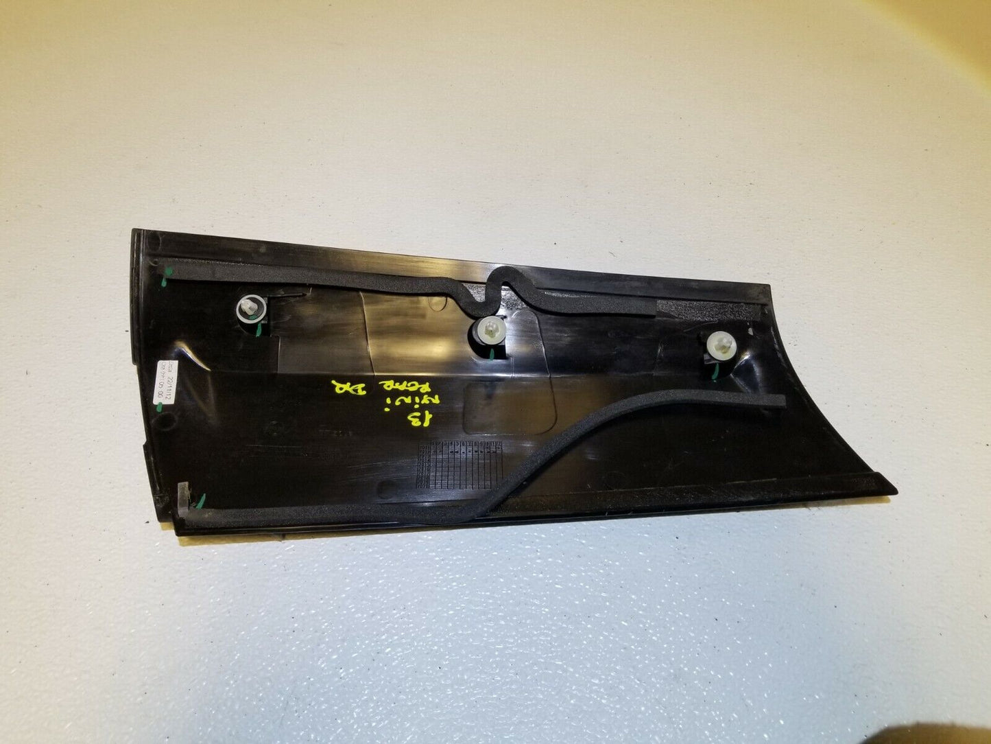 10 11 12 13 Mini Cooper R56 Rear Left Driver Side C-pillar Molding Panel OEM