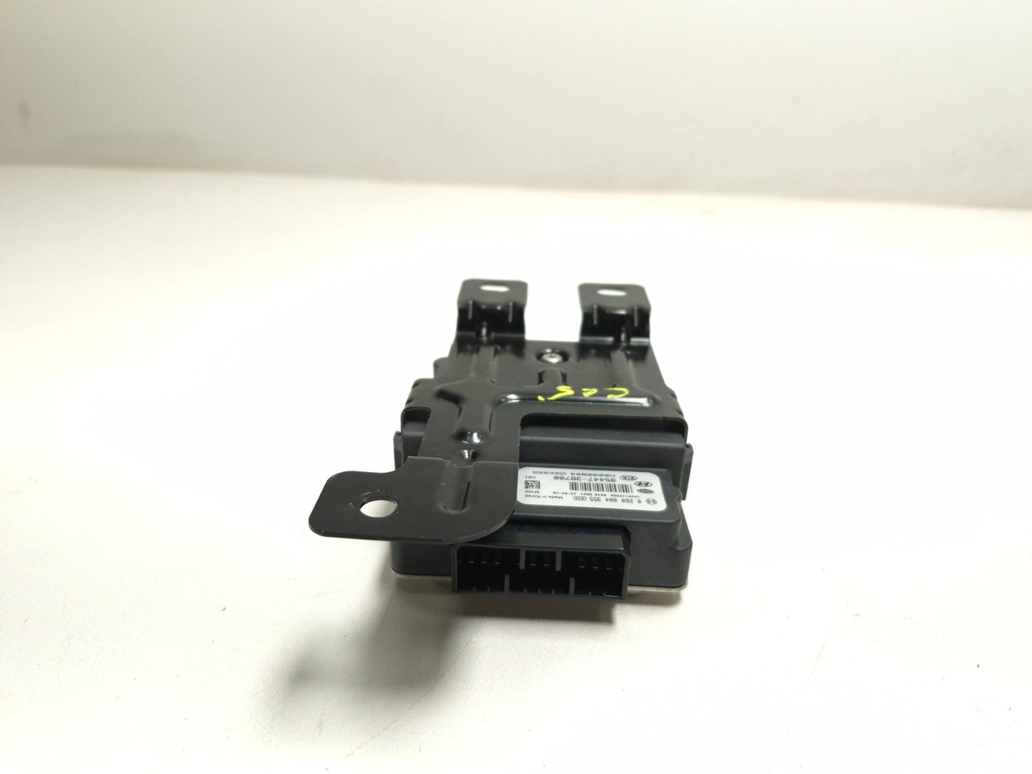 2019 Hyundai Kona Transfer Case Control Module OEM