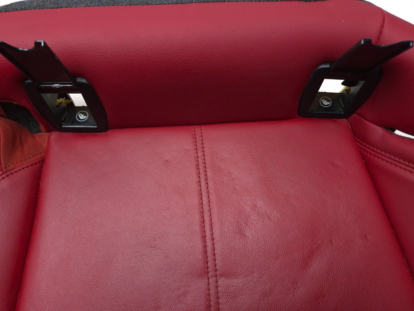 2021 Alfa Romeo Giulia Rear Seat Lower Cushion Bench Oem✅