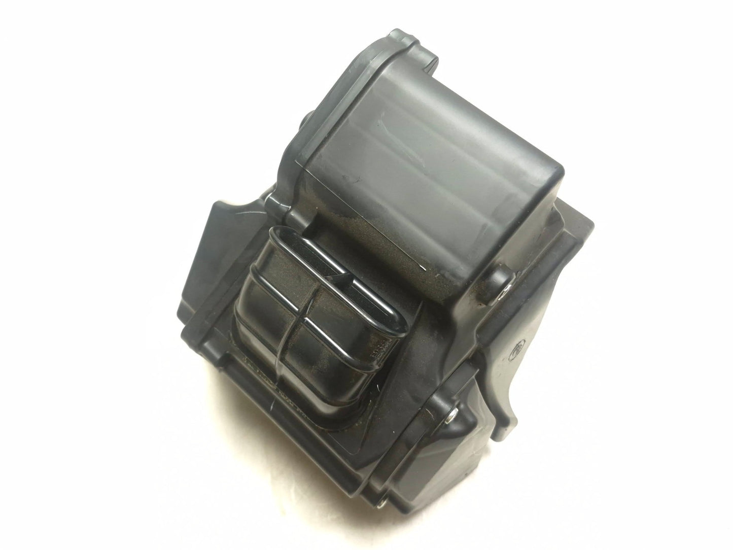 2025 Yamaha Yzf R3 Air Cleaner Case OEM