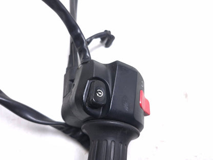 2023 Kawasaki Er400 Z400 Right Handlebar Kill Of Start Switch Throttle Grip OEM