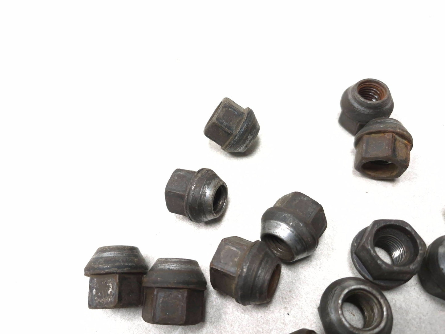 2013 Ford Transit Connect Wheel Lug Nut Bolt Set Of 20 OEM
