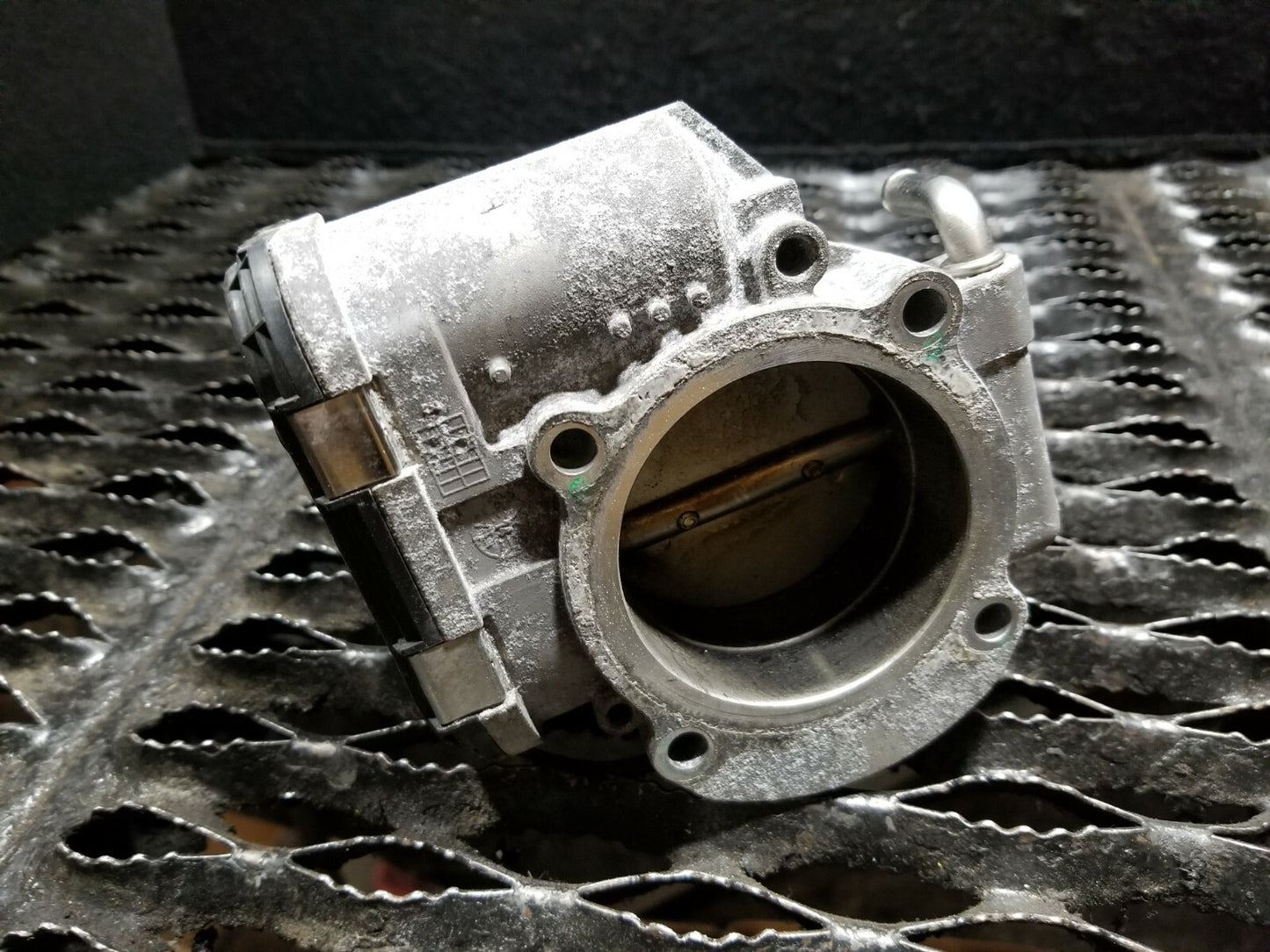 10 11 12 13 14 Hyundai Sonata 2.4l Throttle Body 35100-26700 OEM 55k