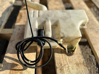 2004-2008 Acura Tl Tl-s Windshield Washer Fluid Reservoir Bottle OEM 060851-110