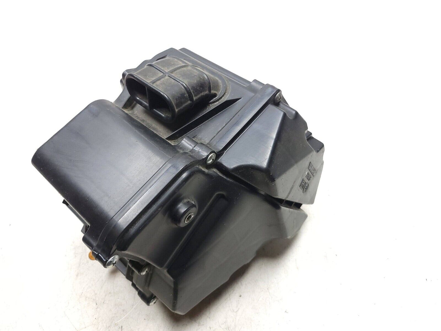 2015 - 2018 Yamaha Yzf-r3 Yzfr3 Air Cleaner Box Filter Housing OEM