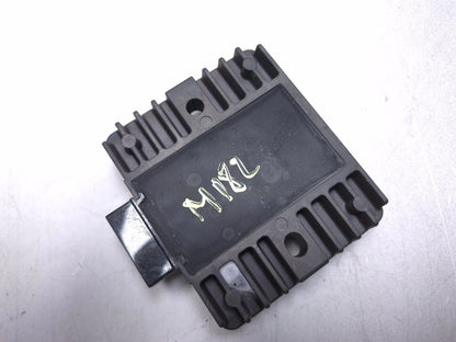 2016 Yamaha Yzf R3 Voltage Regulator Rectifier & Cover Pair OEM