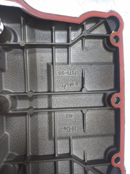 2016 Harley Davidson Dyna Street Bob Fxdb Rocker Cover 17571-99 2pcs OEM