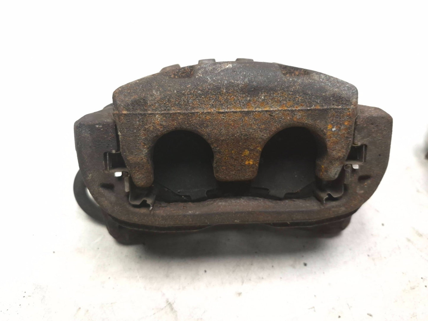 2010 Subaru Legacy Brake Caliper Front Left & Right OEM