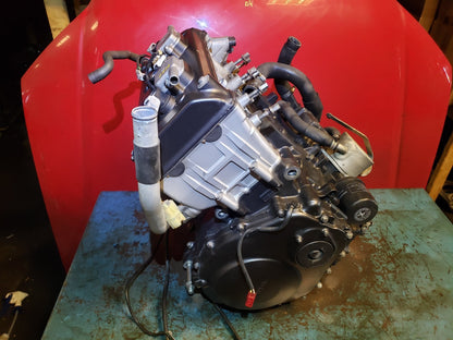 2007 Honda Cbr1000rr Engine (cover Has Damage - See Photos) OEM