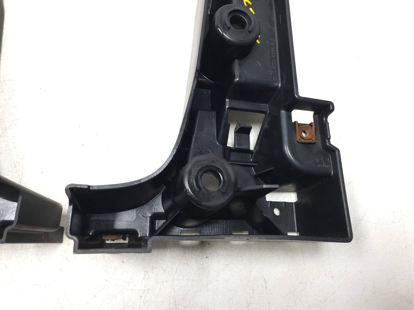 2009 - 2013 BMW X5 E70 Rear Bumper Mount Bracket Left & Right OEM