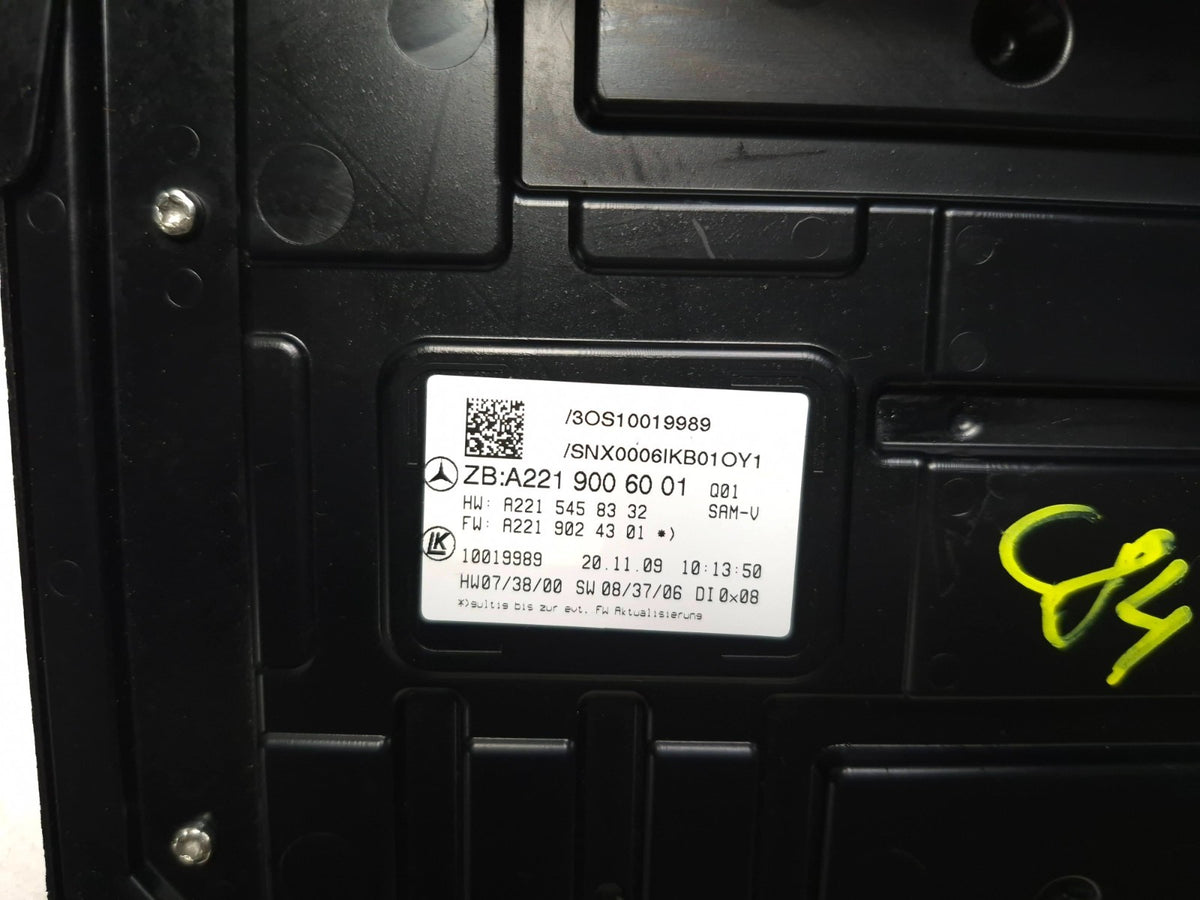 2010 Mercedes S400 W221 Front Under Hood Fuse Box Sam Module   OEM