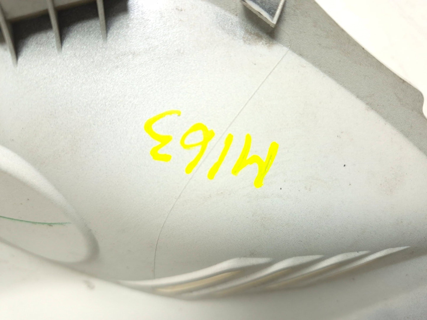 2024 Yamaha R3 Yfz320 Fuel Tank Cover Top OEM