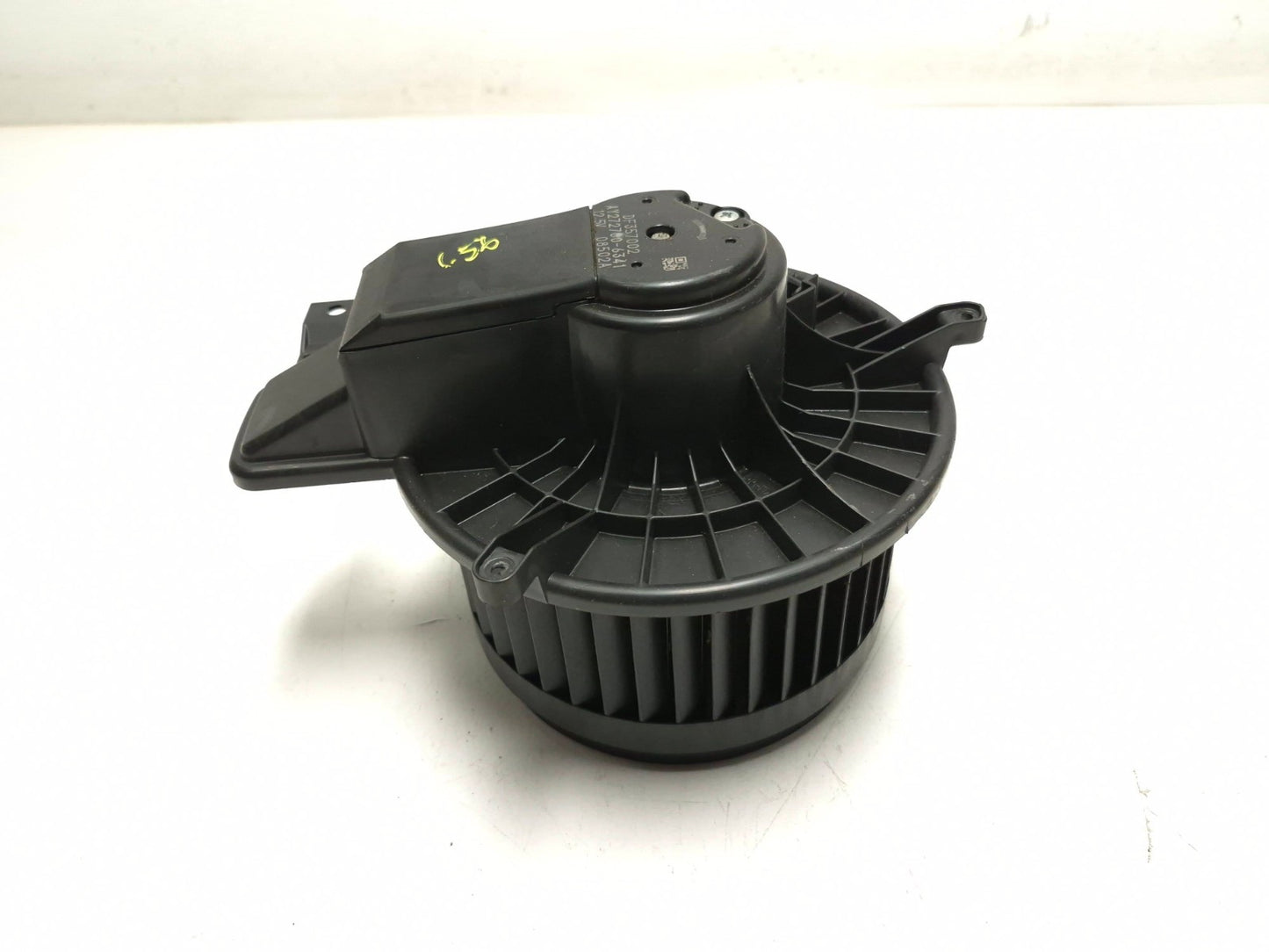 2020 Dodge Challenger A/c Heater Fan Blower Motor OEM