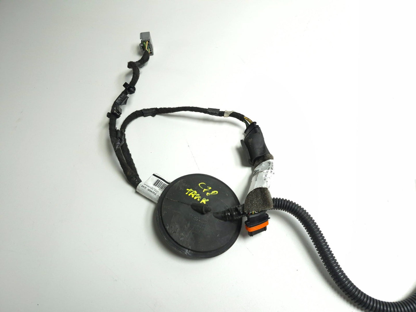 2012 Volvo C30 2.5l Fuel Pump Wiring Harness OEM