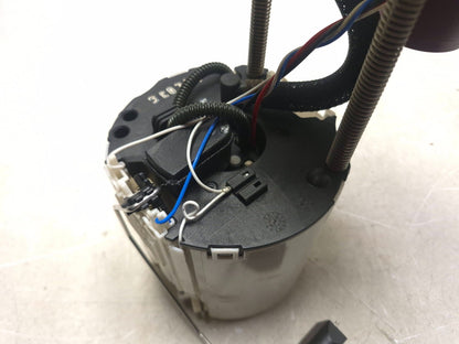 2012 Chevrolet Cruze Fuel Pump 13579099 OEM