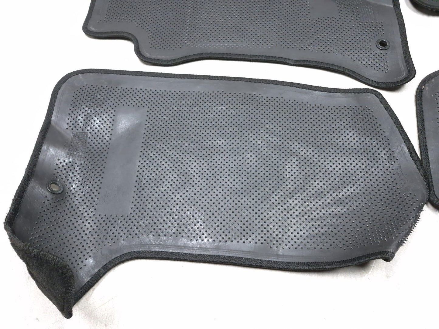 2018 Chrysler 300 Limited AWD Floor Mat Kit Front & Rear 4 Pcs OEM